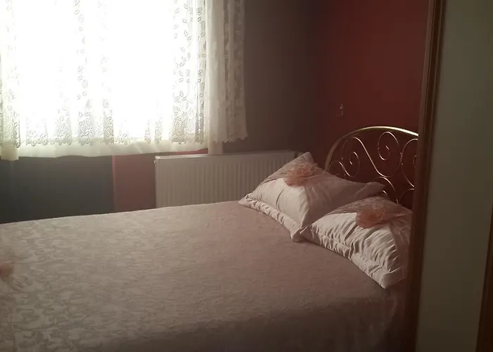 Hotel Cunda Beyaz Balina *