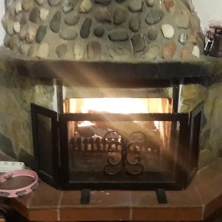 Cunda Beyaz Balina מלון Ayvalı