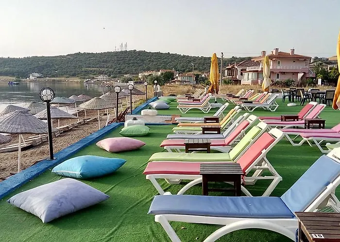 ホテル Cunda Beyaz Balina Ayvalı