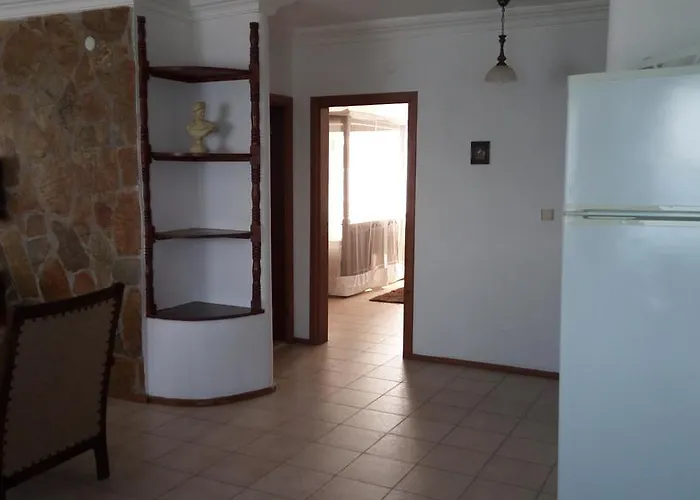 ホテル Cunda Beyaz Balina Ayvalı