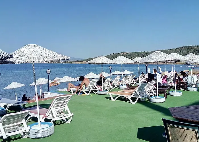 ホテル Cunda Beyaz Balina